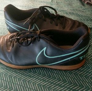Nike JR Tiempox Rio III IC Kid Indoor Soccer Shoes